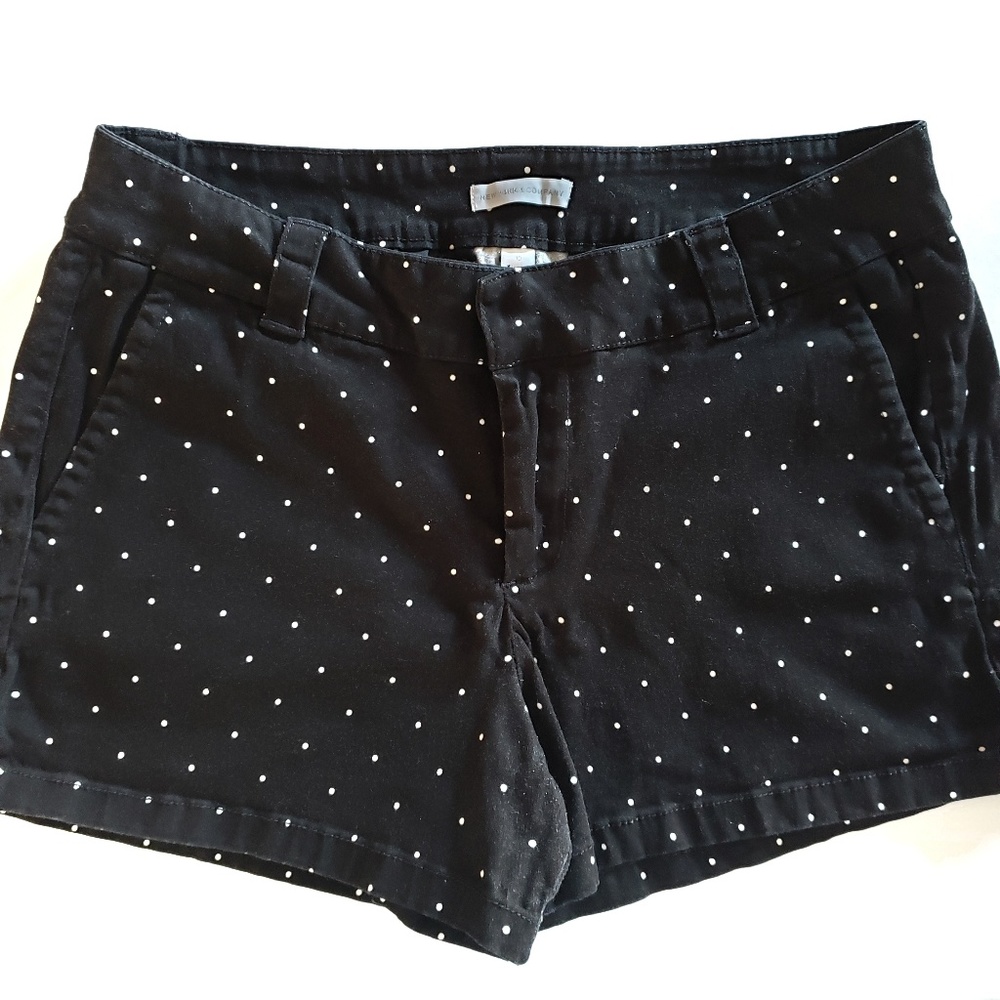 New York & Company 4" Hampton Polka Dot Shorts